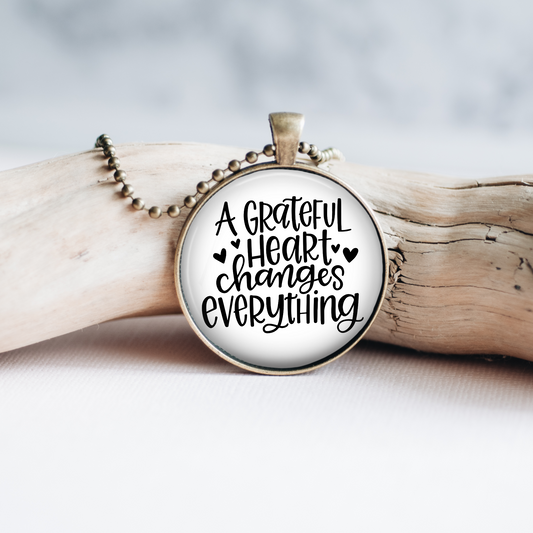 Necklace | A Grateful Heart Changes Everything