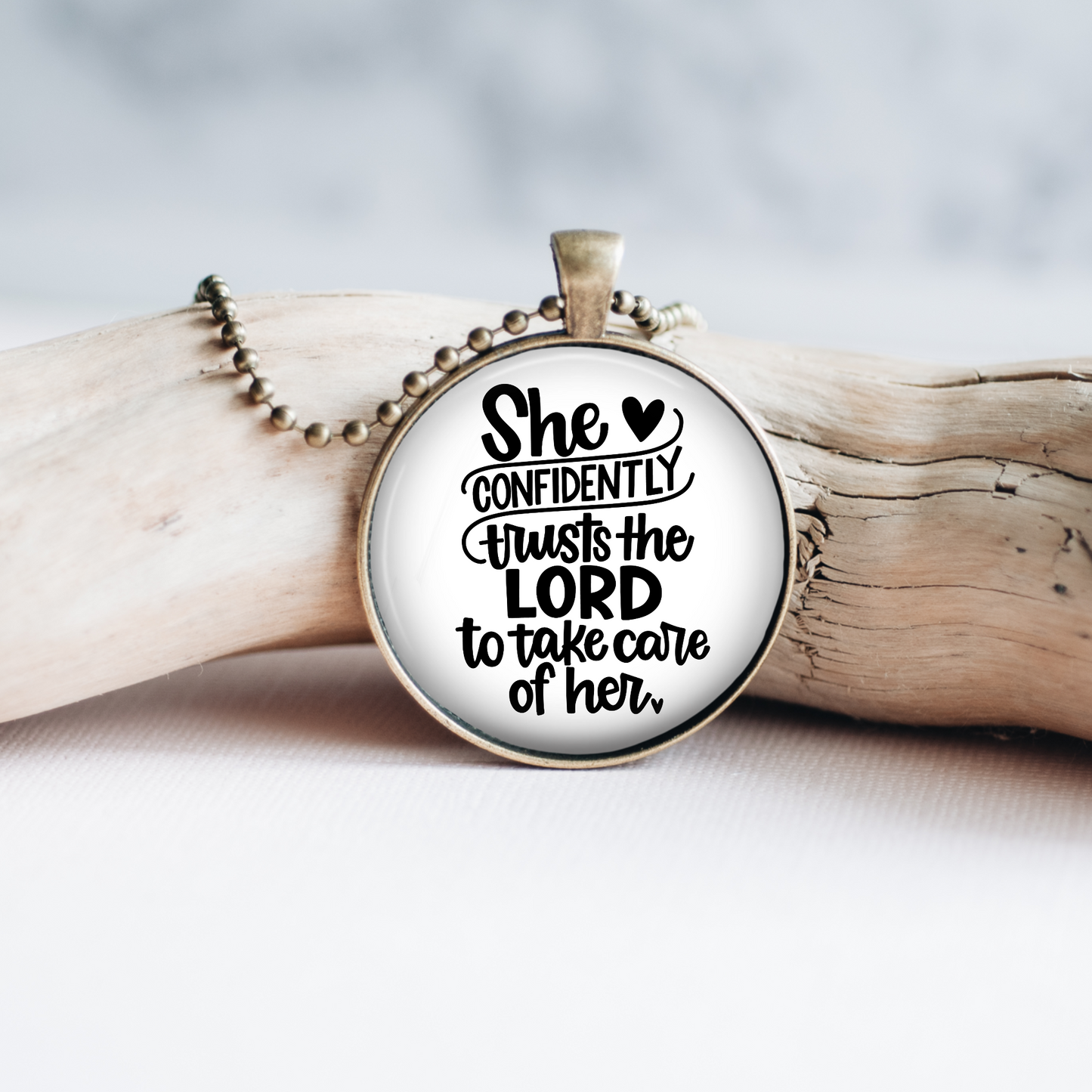Necklace | She Confidently Trusts the Lord to Take Care of Her